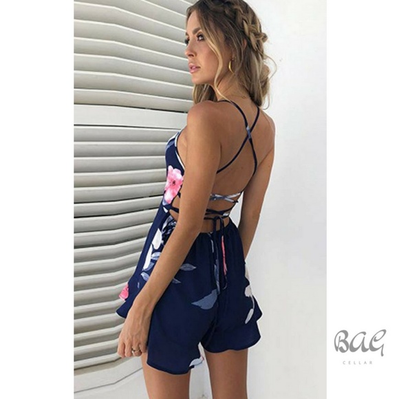 V Neck Floral Spaghetti Strap Romper Jumpsuit - Picture 2 of 5